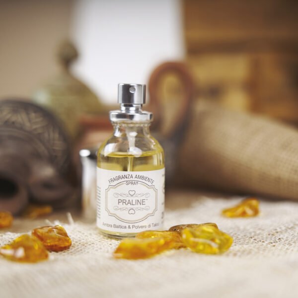 Fragranza Ambiente Spray Ambra Baltica & Polvere di Talco - PRALINE
